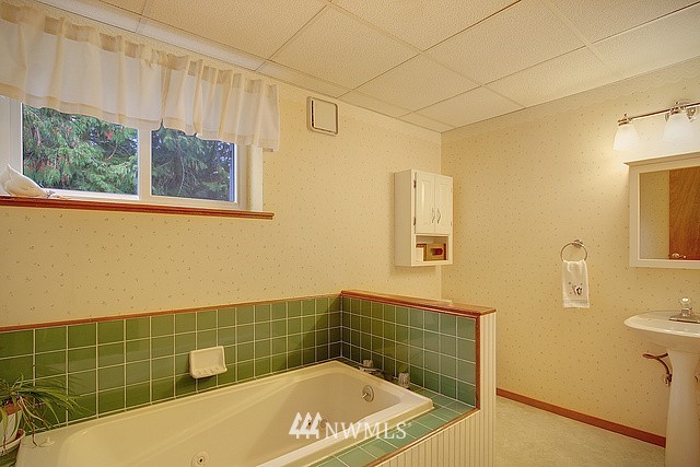 2717 169th Street Southeast Bothell, WA 98012 - Photo 14 of 19