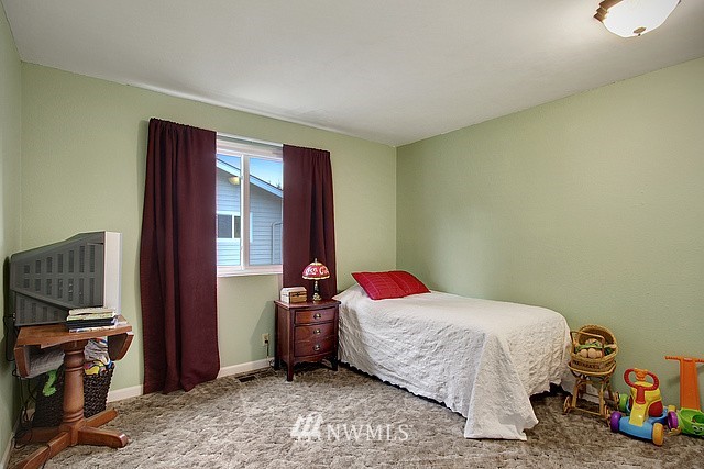 2717 169th Street Southeast Bothell, WA 98012 - Photo 15 of 19