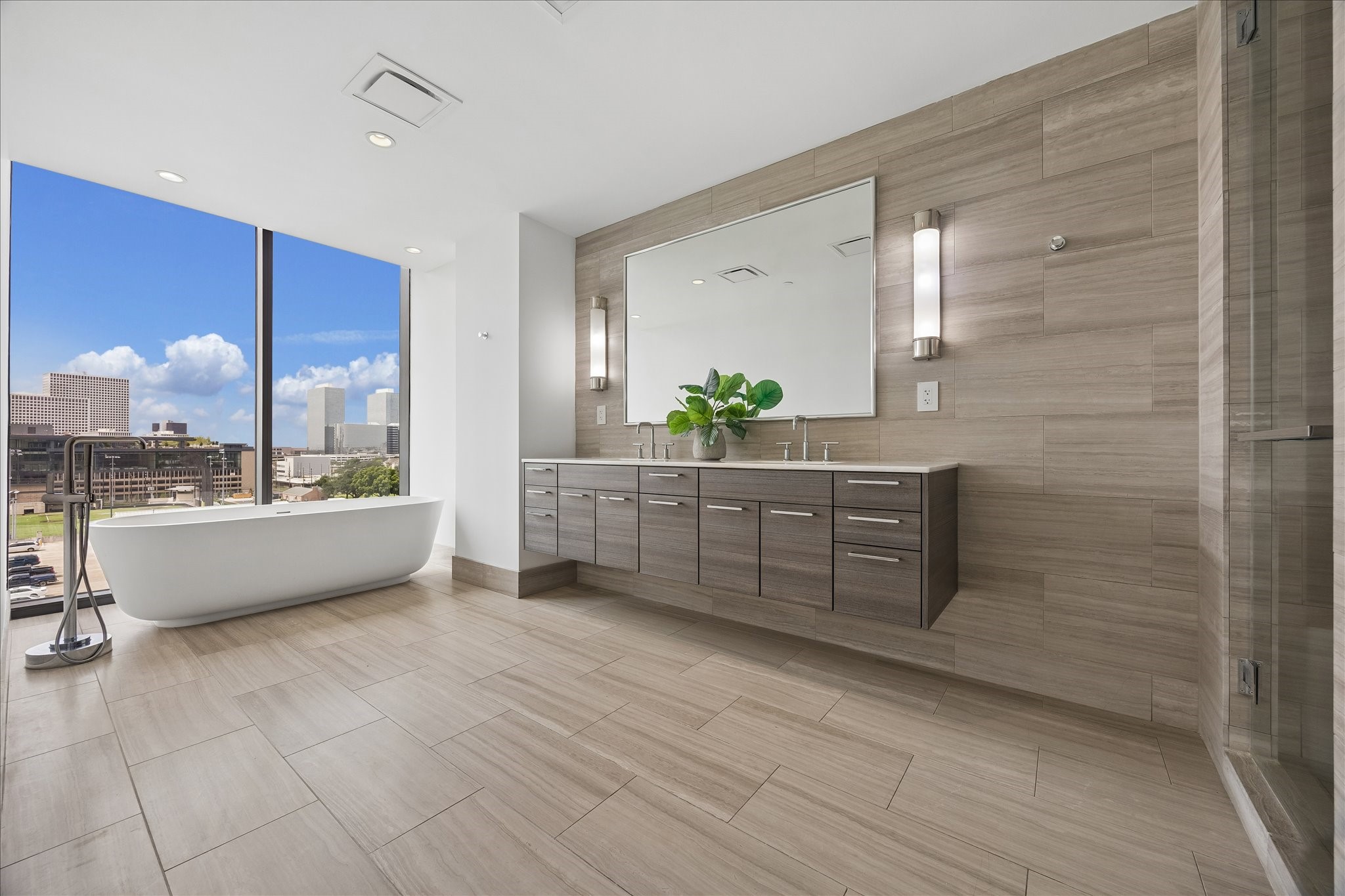 3433 Westheimer Road, Unit 702 Houston, TX 77027 - Photo 20 of 48