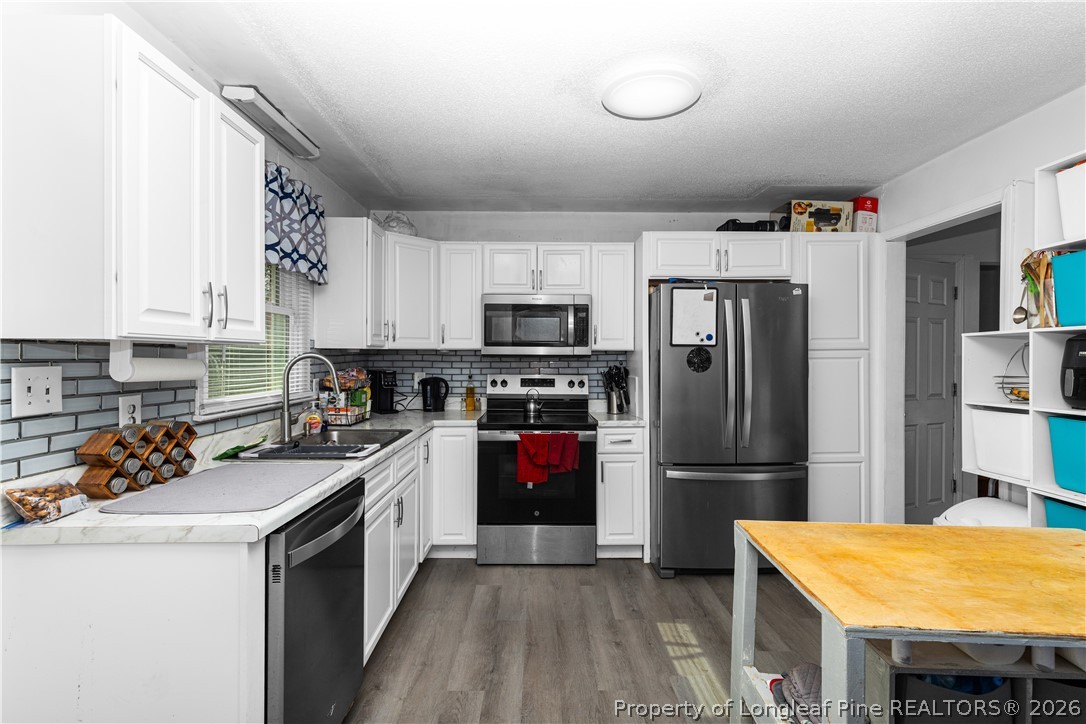 1115 Vandora Springs Road Garner, NC 27529 - Photo 10 of 24