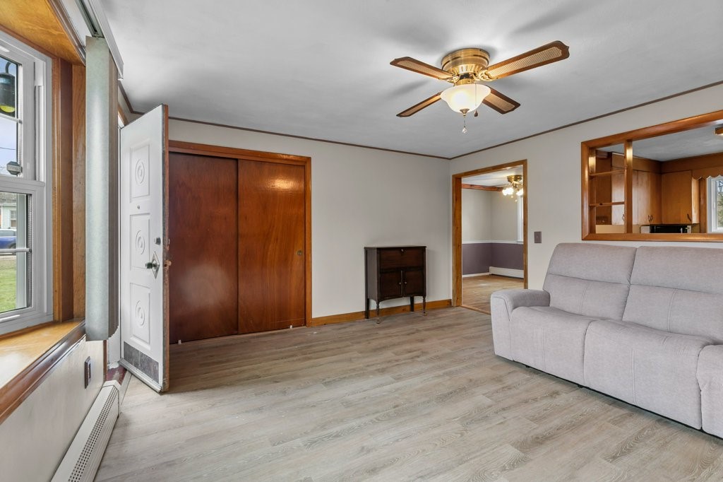 28 Blackrock Road Coventry, RI 02816 - Photo 5 of 34