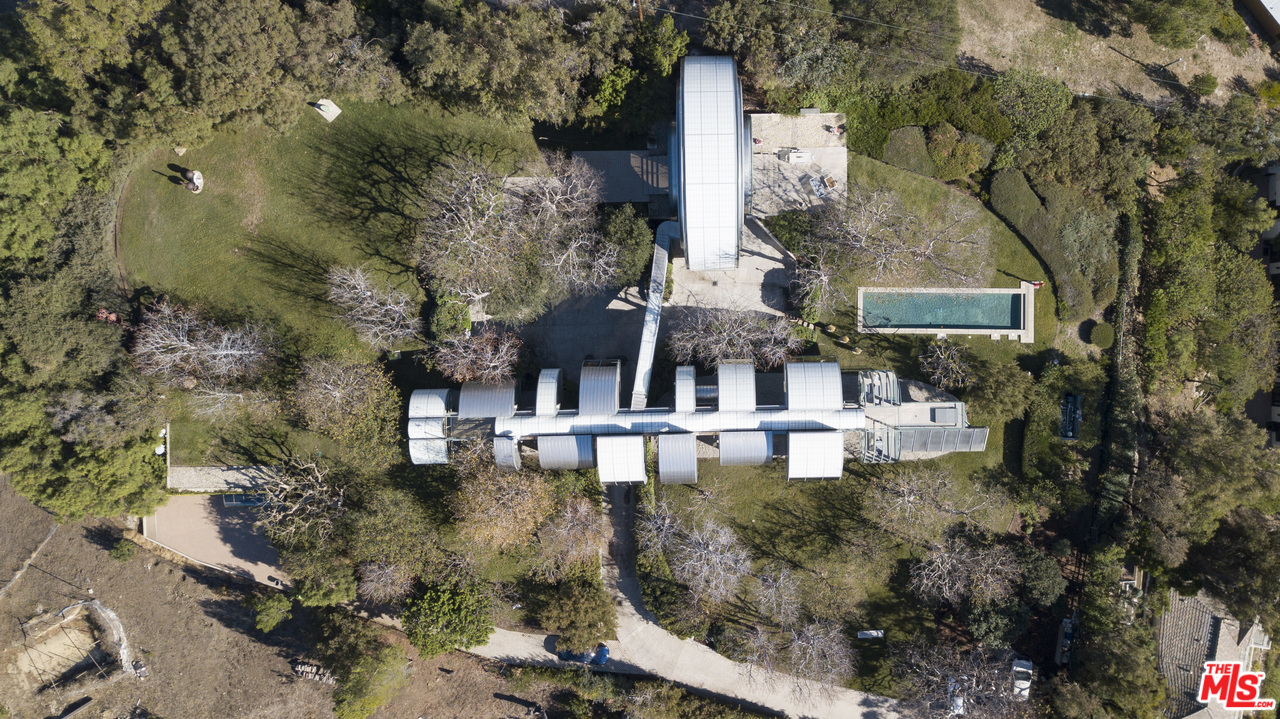 27929 Winding Way Malibu, CA 90265 - Photo 53 of 53