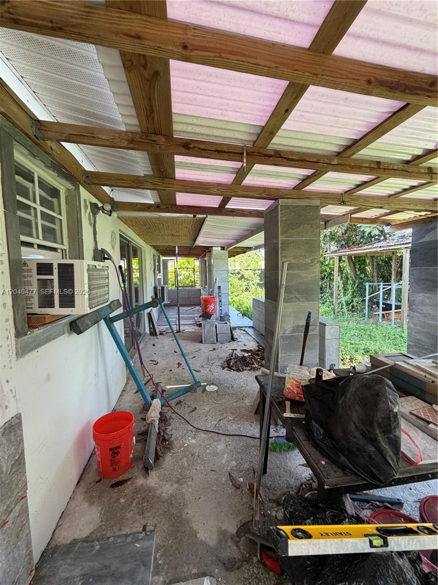 9110 Southwest 44th Street Miami, FL 33165 - Photo 10 of 18