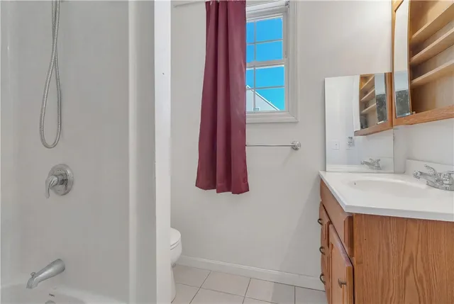 $500,000 | 414 Rhode Island Avenue, Woonsocket, RI 02895