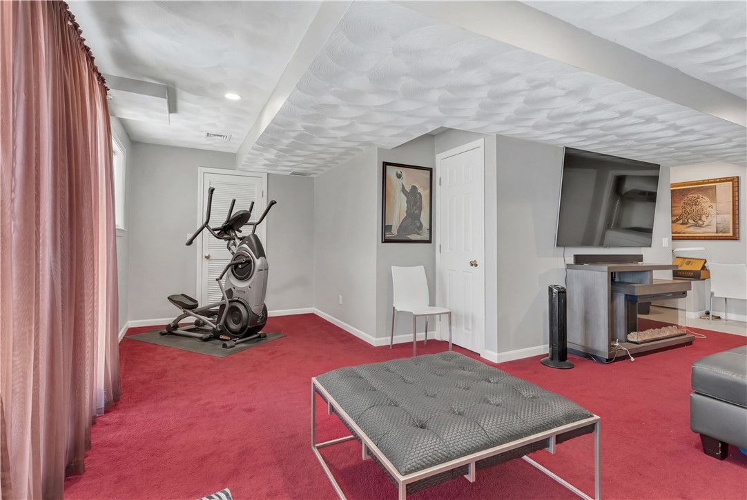 414 Rhode Island Avenue Woonsocket, RI 02895 - Photo 28 of 39