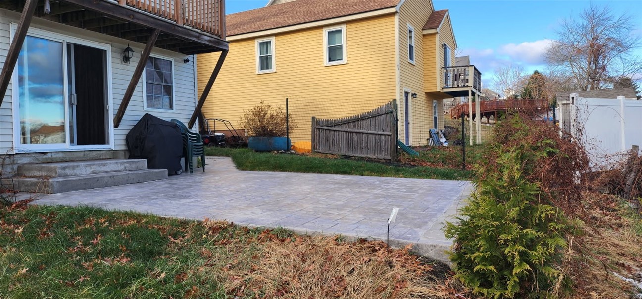 414 Rhode Island Avenue Woonsocket, RI 02895 - Photo 36 of 41