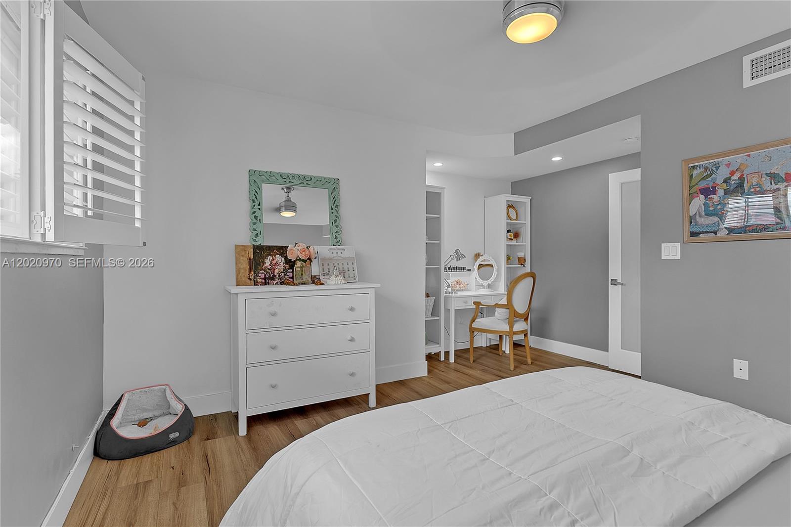 95 Shore Drive West Miami, FL 33133 - Photo 23 of 29