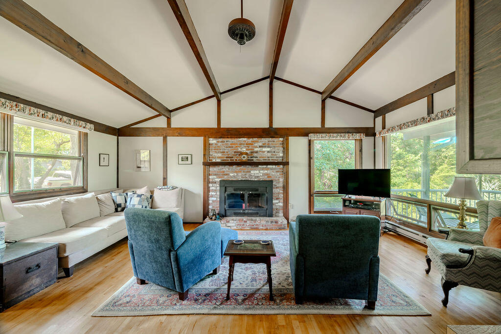 450 Lieutenant Island Road Wellfleet, MA 02667 - Photo 6 of 39 450_Lieutenant-5