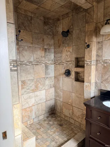 $259,900 | 7725 Shireman Road, Poseyville, IN 47633