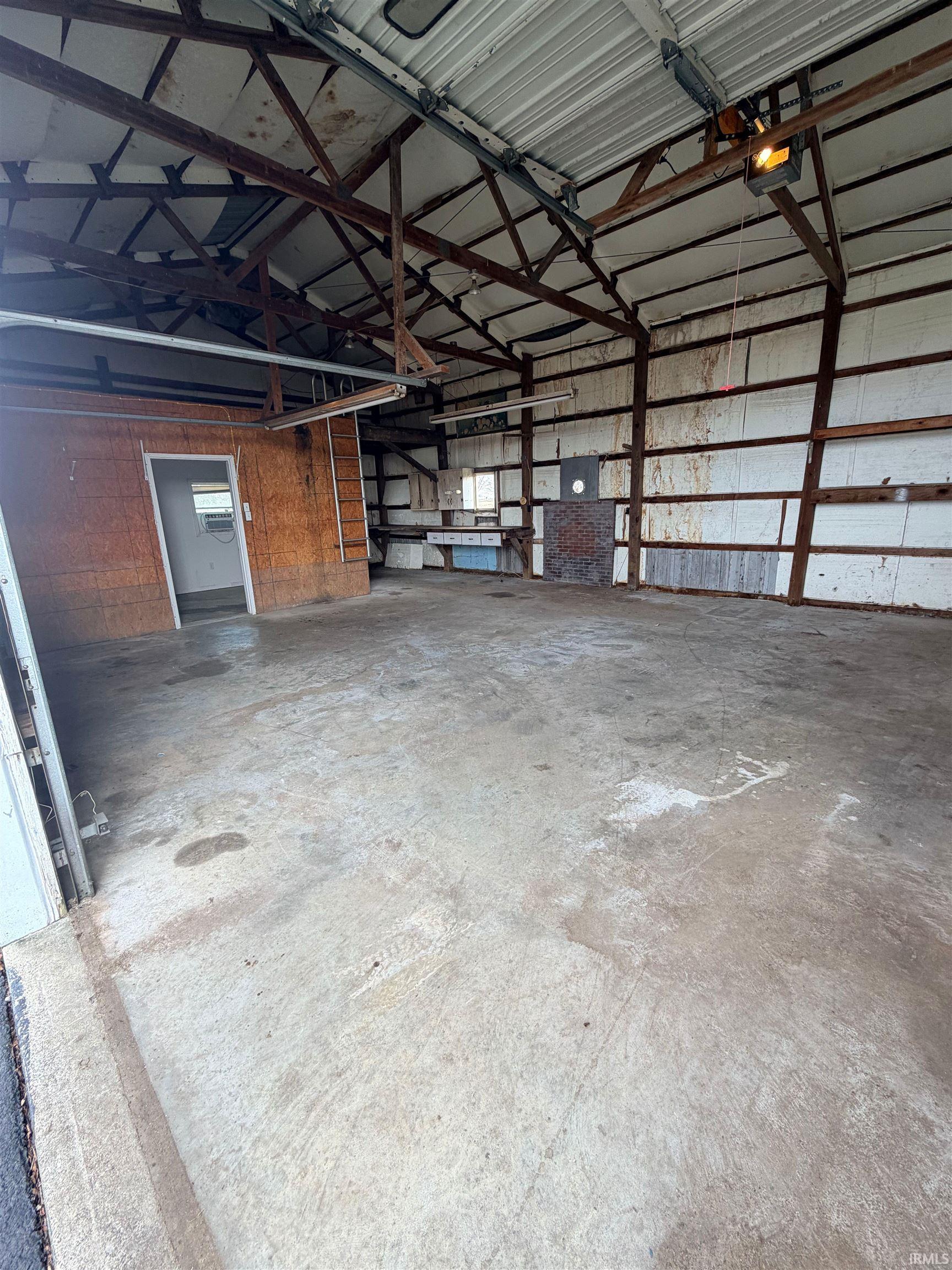 7725 Shireman Road Poseyville, IN 47633 - Photo 4 of 29