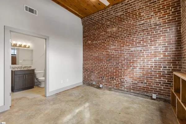 $335,000 | 806 Green Avenue, Unit 102, Greenville, SC 29605