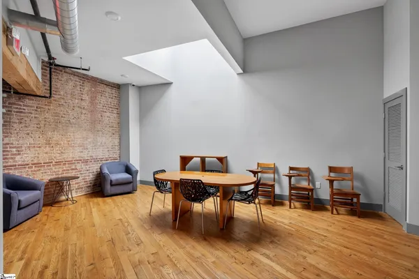 $335,000 | 806 Green Avenue, Unit 102, Greenville, SC 29605