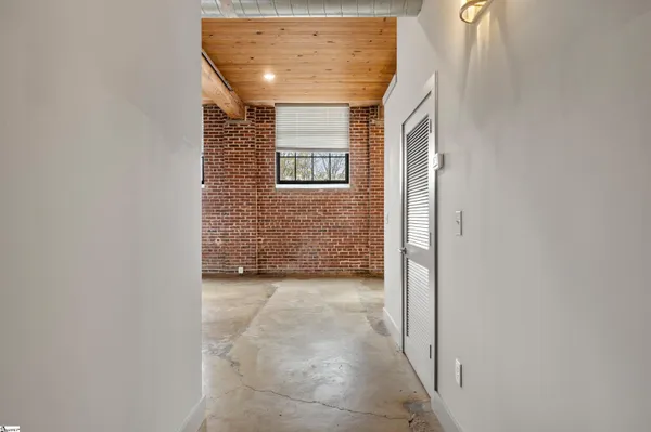 $335,000 | 806 Green Avenue, Unit 102, Greenville, SC 29605