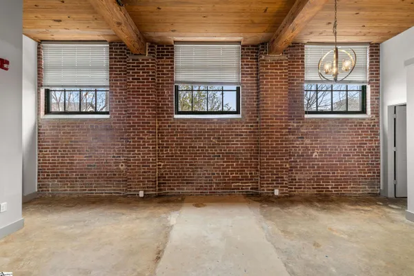 $335,000 | 806 Green Avenue, Unit 102, Greenville, SC 29605