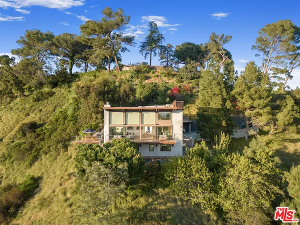 $19,800 | 1735 Summitridge Drive, Beverly Hills, CA 90210
