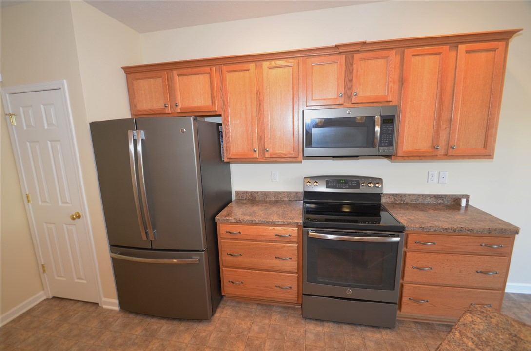 14 Spotts Circle Riga, NY 14428 - Photo 10 of 47