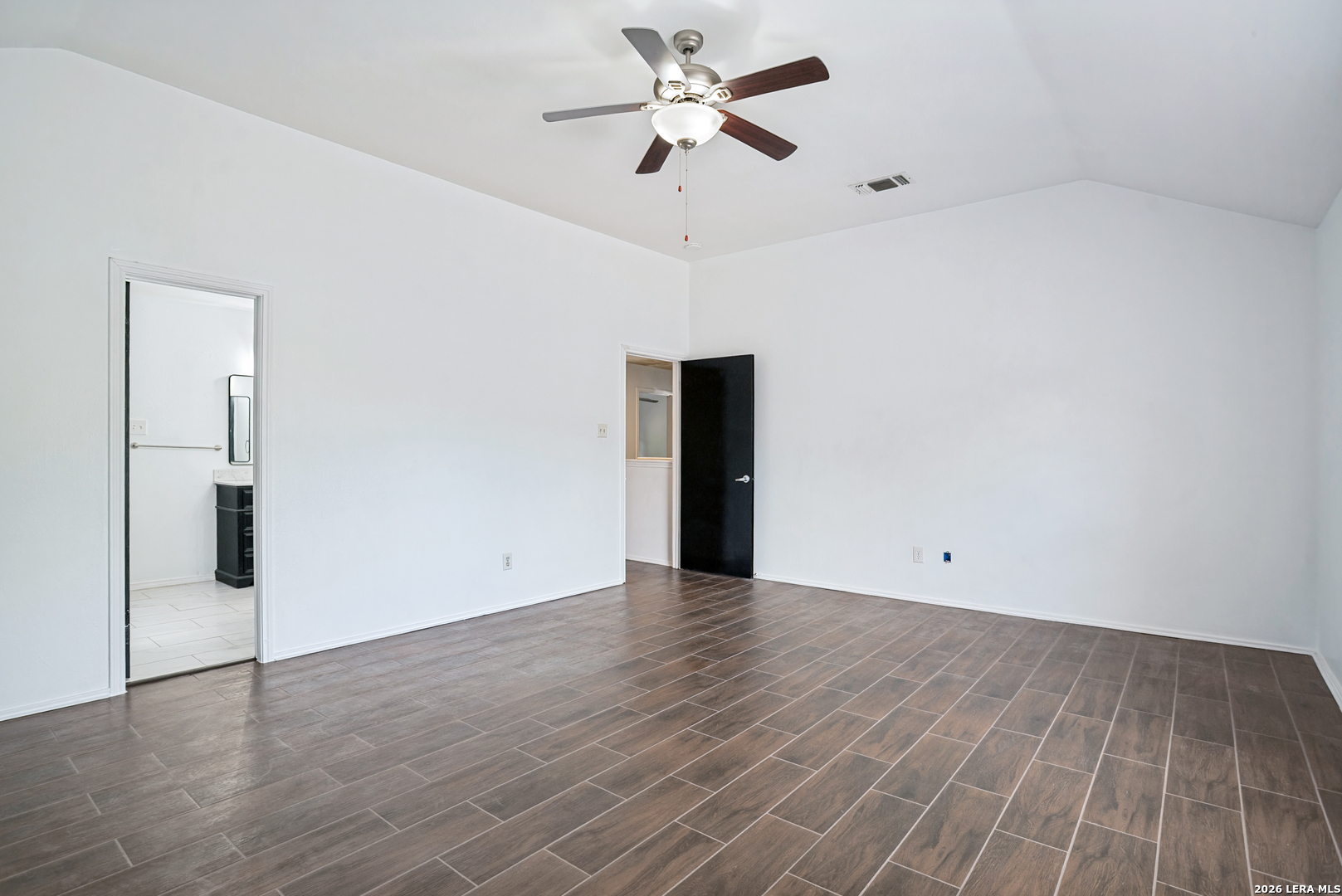 9142 Ridge Path San Antonio, TX 78250 - Photo 17 of 25