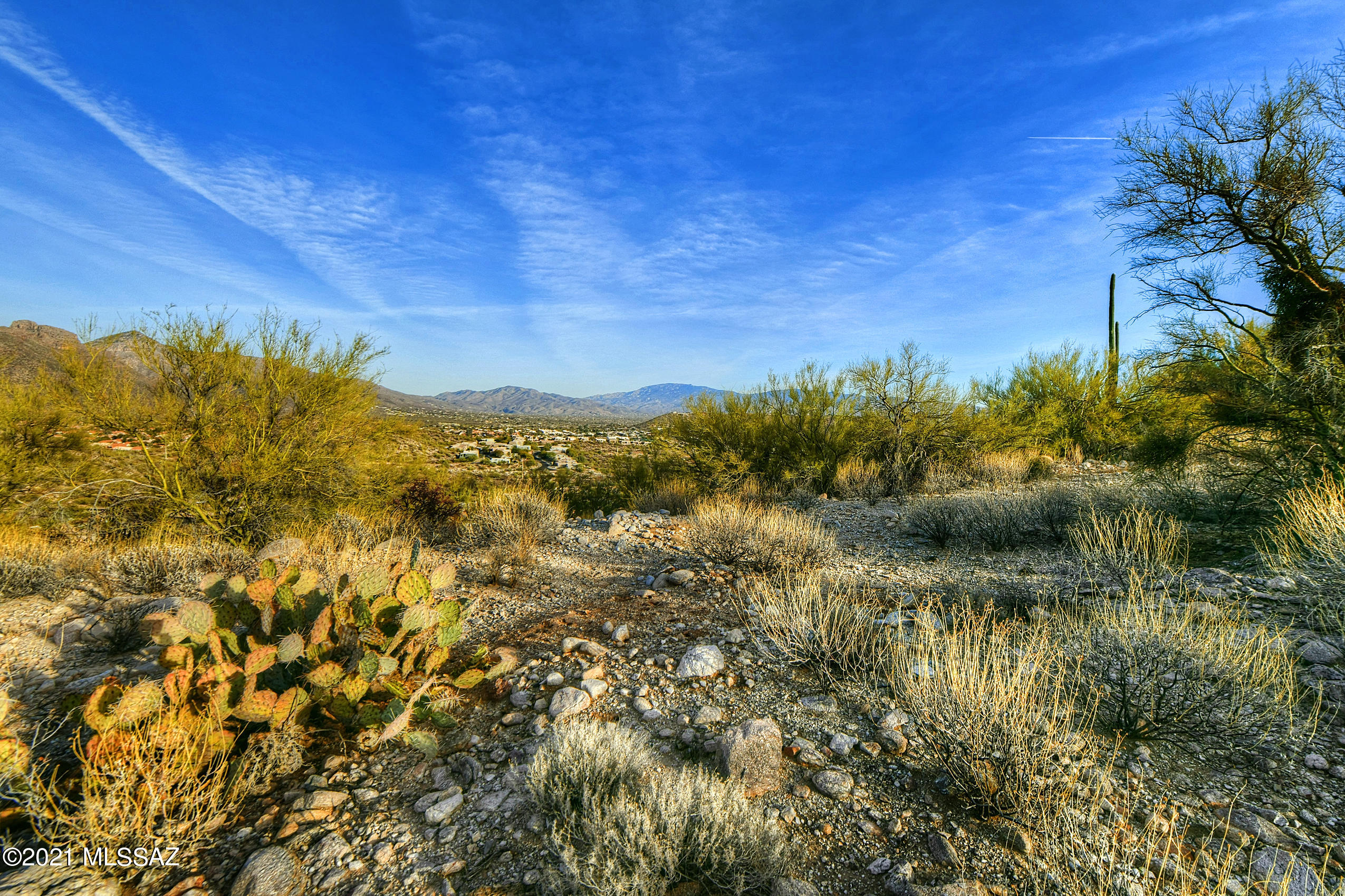 5040 North Summit Ridge Road, Unit 11 Tucson, AZ 85750 - Photo 10 of 20