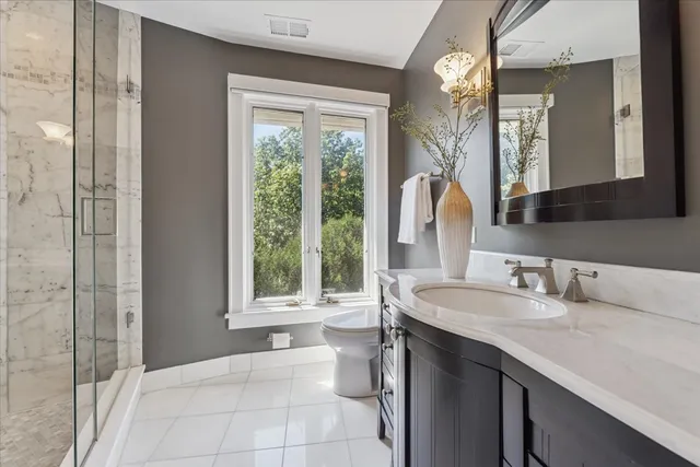 $2,888,000 | 331 Sheridan Road, Winnetka, IL 60093