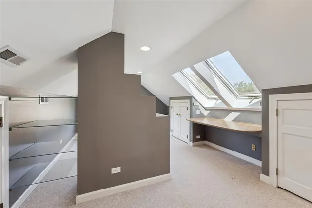 $2,888,000 | 331 Sheridan Road, Winnetka, IL 60093