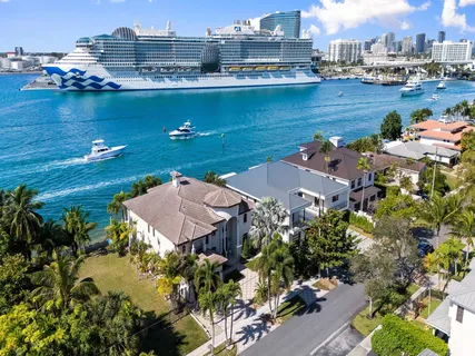 $6,950,000 | 1965 Southeast 21st Avenue, Fort Lauderdale, FL 33316