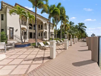 $6,950,000 | 1965 Southeast 21st Avenue, Fort Lauderdale, FL 33316