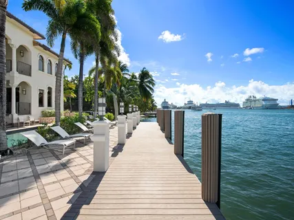 $6,950,000 | 1965 Southeast 21st Avenue, Fort Lauderdale, FL 33316