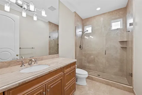 $6,950,000 | 1965 Southeast 21st Avenue, Fort Lauderdale, FL 33316