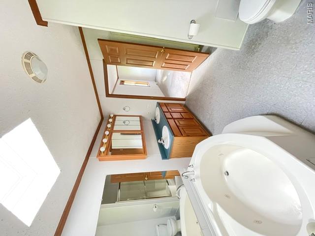 12441 Ladue Road Creve Coeur, MO 63141 - Photo 11 of 15