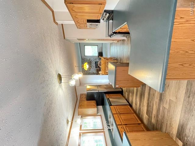 12441 Ladue Road Creve Coeur, MO 63141 - Photo 7 of 15