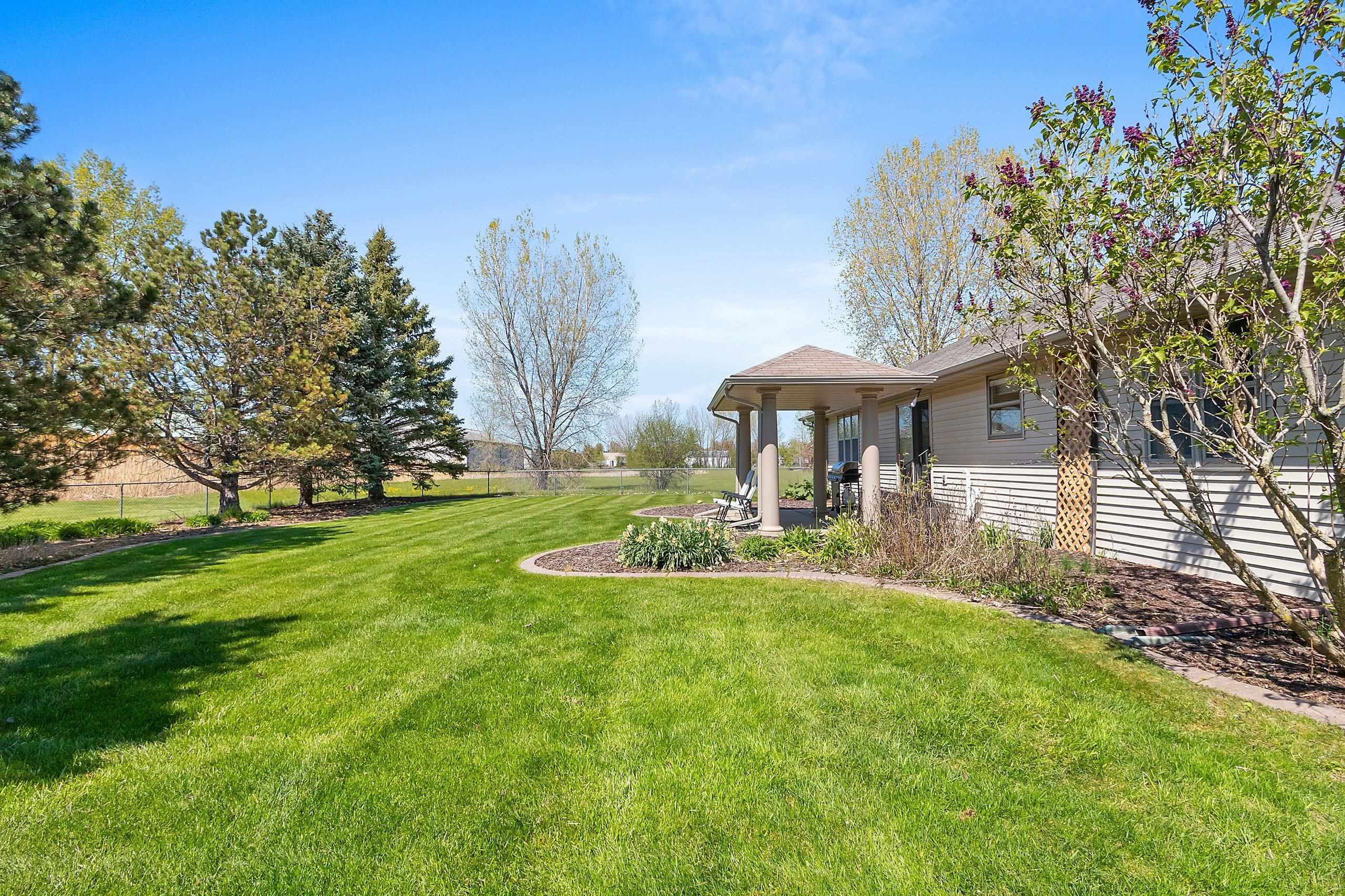 674 Swan Road De Pere, WI 54115 - Photo 38 of 51