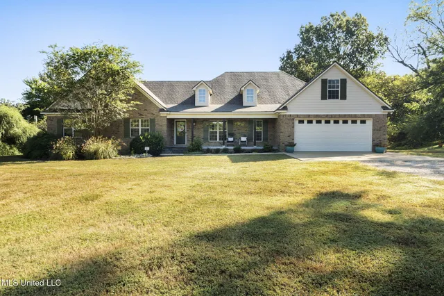 $599,900 | 5916 Smith Road, Coldwater, MS 38618