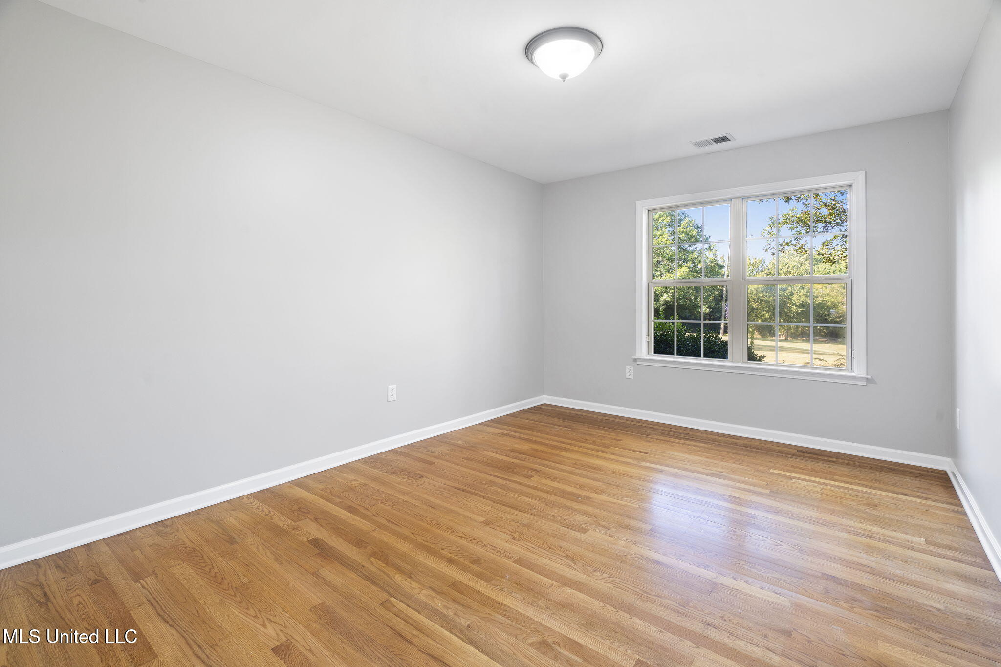 5916 Smith Road Coldwater, MS 38618 - Photo 21 of 47 Bedroom