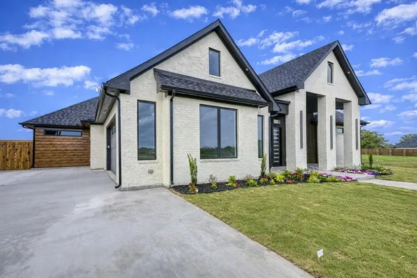$725,500 | 2012 Nichole Boulevard, Pottsboro, TX 75076