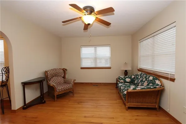 $179,900 | 2402 South Kentucky Avenue, Joplin, MO 64804