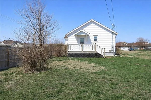 $179,900 | 2402 South Kentucky Avenue, Joplin, MO 64804