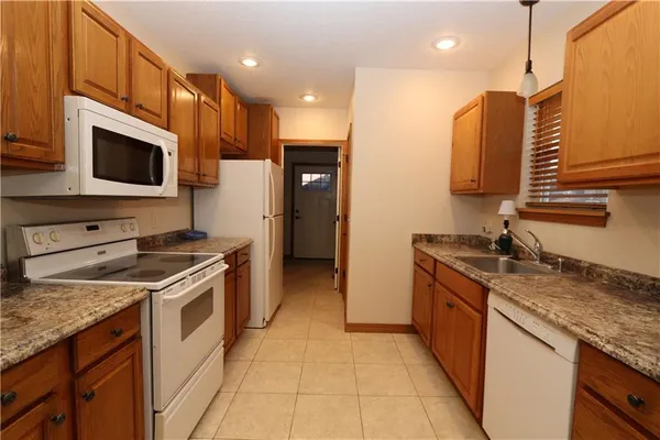 $179,900 | 2402 South Kentucky Avenue, Joplin, MO 64804