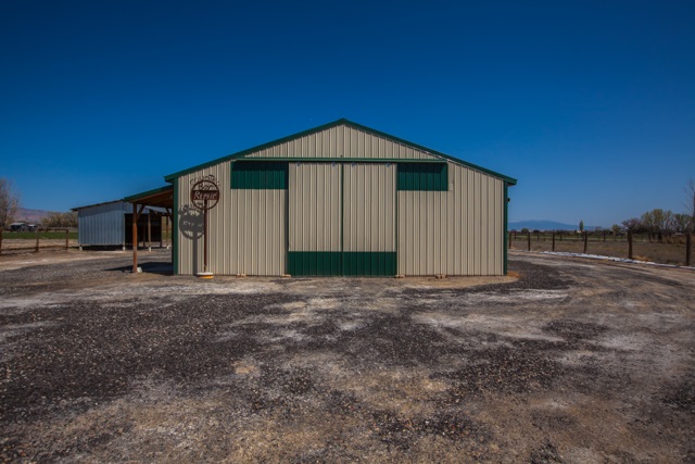 890-20 20 1/2 Road Fruita, CO 81521 - Photo 36 of 37 a view of a house with backyard