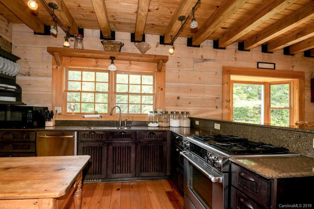40 Butler Ridge Hendersonville, NC 28792 - Photo 11 of 24 Gallery Image 11