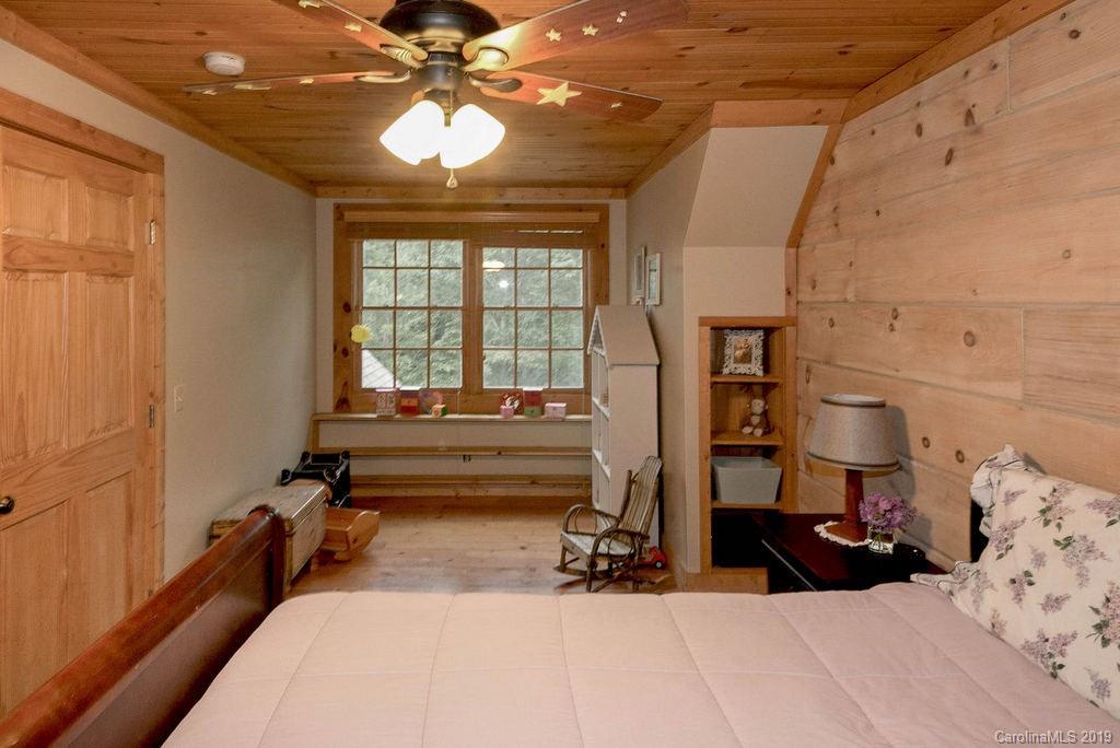 40 Butler Ridge Hendersonville, NC 28792 - Photo 21 of 24 Gallery Image 21