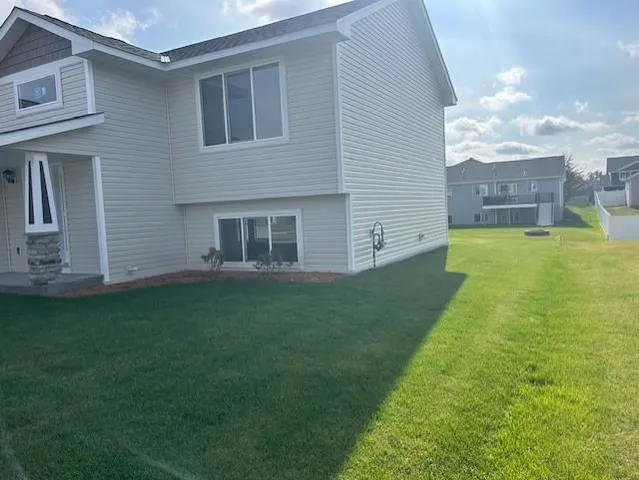 $369,900 | 3454 237th Avenue Northwest, St. Francis, MN 55070