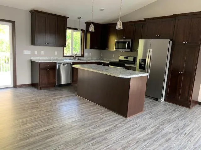 $369,900 | 3454 237th Avenue Northwest, St. Francis, MN 55070