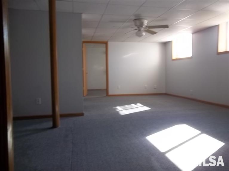 1500 11th Street Northwest Clinton, IA 52732 - Photo 18 of 20