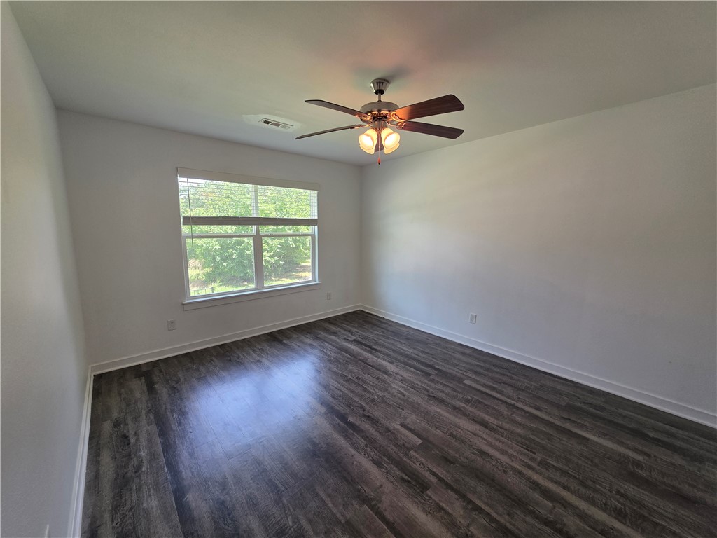 637 Hidden Springs Drive, Unit 1 Decatur, AR 72722 - Photo 4 of 12 Gallery Image 4
