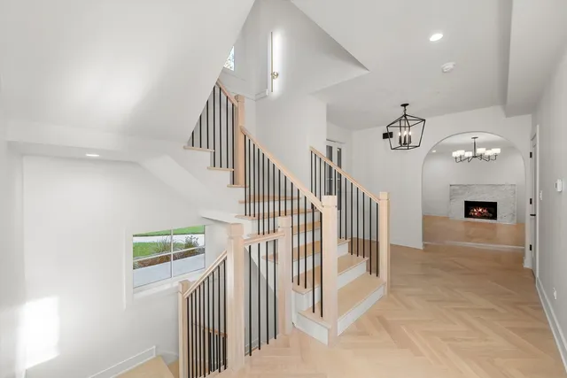 $1,895,000 | 1037 Belleforte Avenue, Oak Park, IL 60302