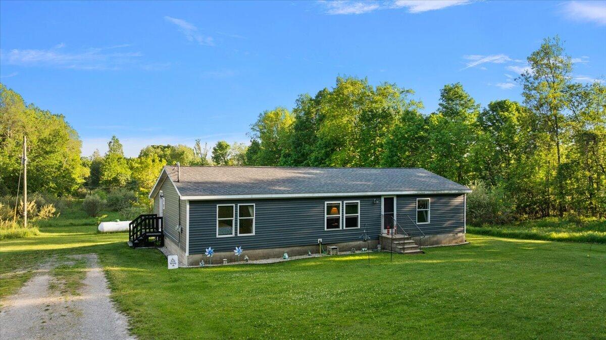 9423 East Baker Road Hesperia, MI 49421 - Photo 31 of 56