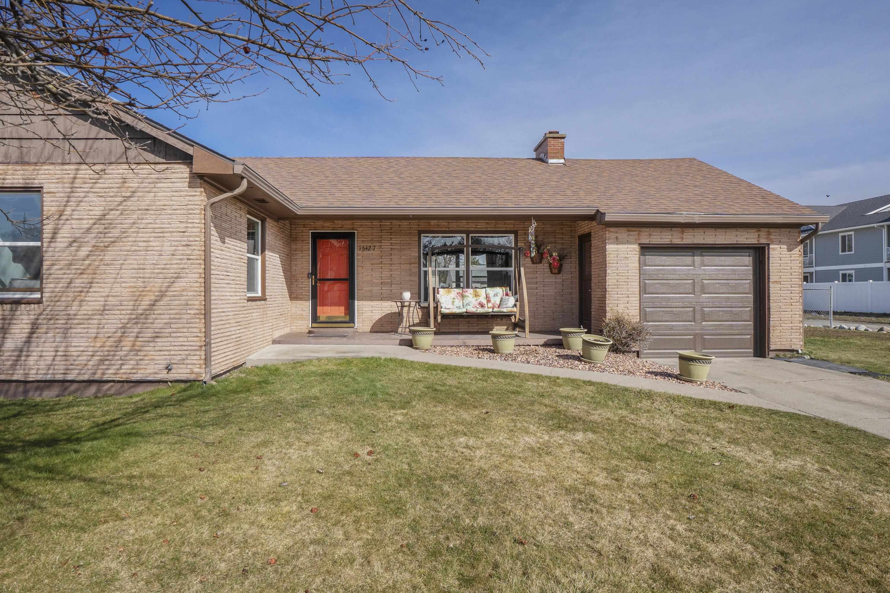 16427 East Riverside Avenue Spokane Valley, WA 99037 - Photo 3 of 45