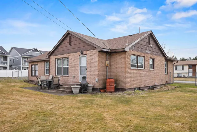 $399,900 | 16427 East Riverside Avenue, Spokane Valley, WA 99037