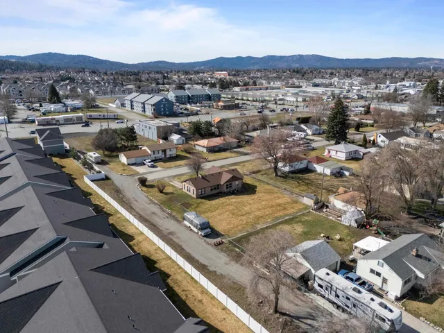 $399,900 | 16427 East Riverside Avenue, Spokane Valley, WA 99037