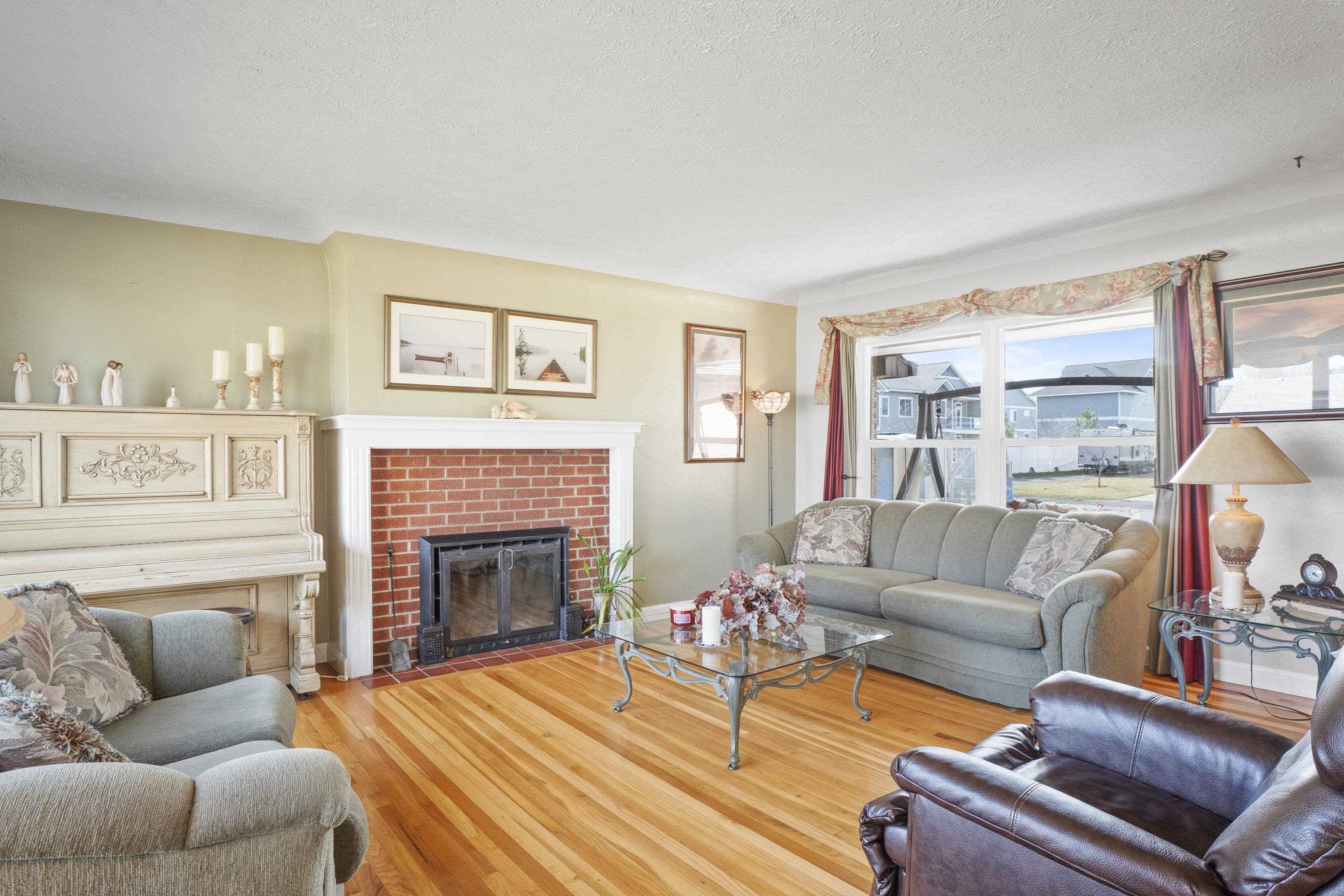 16427 East Riverside Avenue Spokane Valley, WA 99037 - Photo 6 of 45